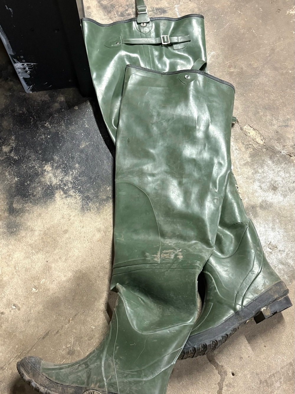 Waterproof wader boots men’s size 12